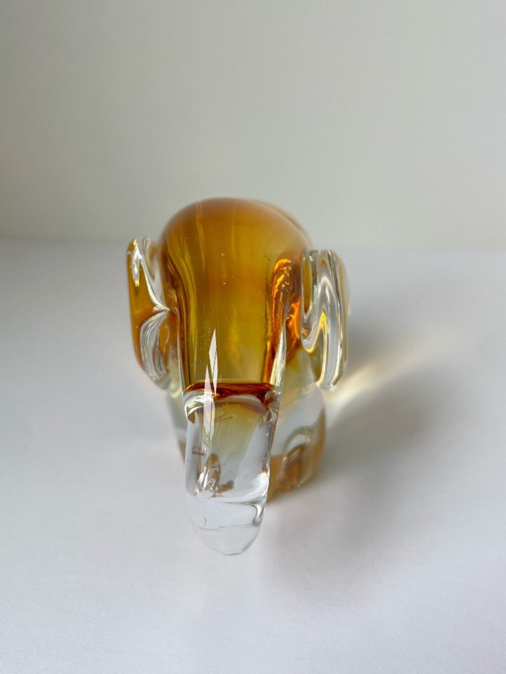 Art Glass Elephant Figurine Modern Clear Glass Paperweight Decor - Picture 7 of 9